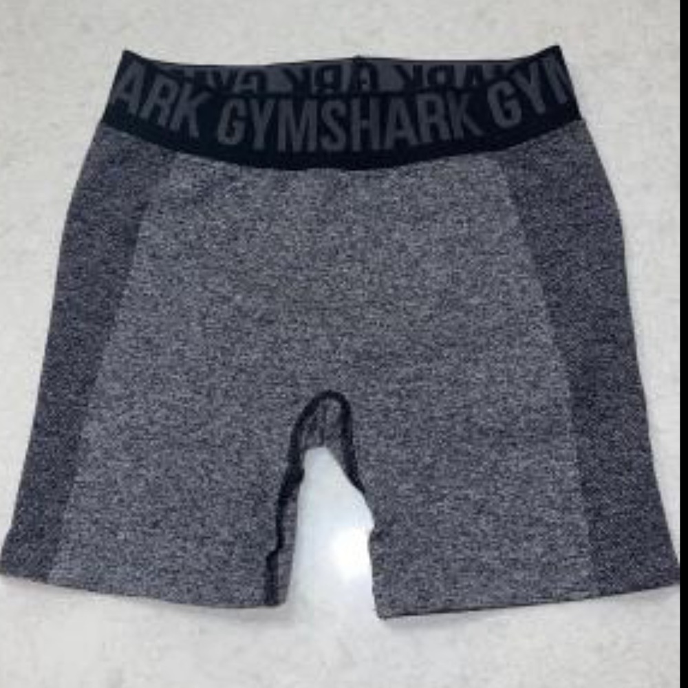 Gymshark flex shorts size medium